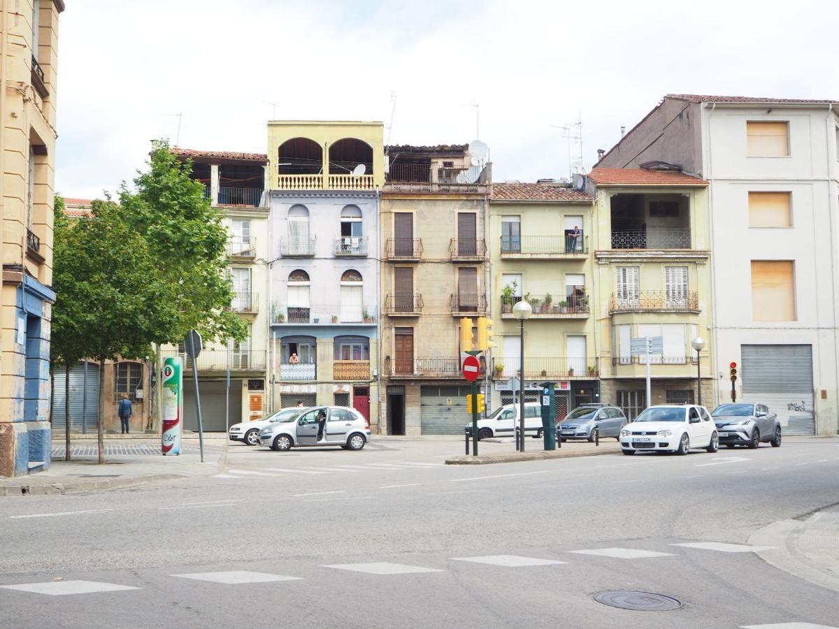 Apartament Centre Historic A Olot Apartment Bagian luar foto